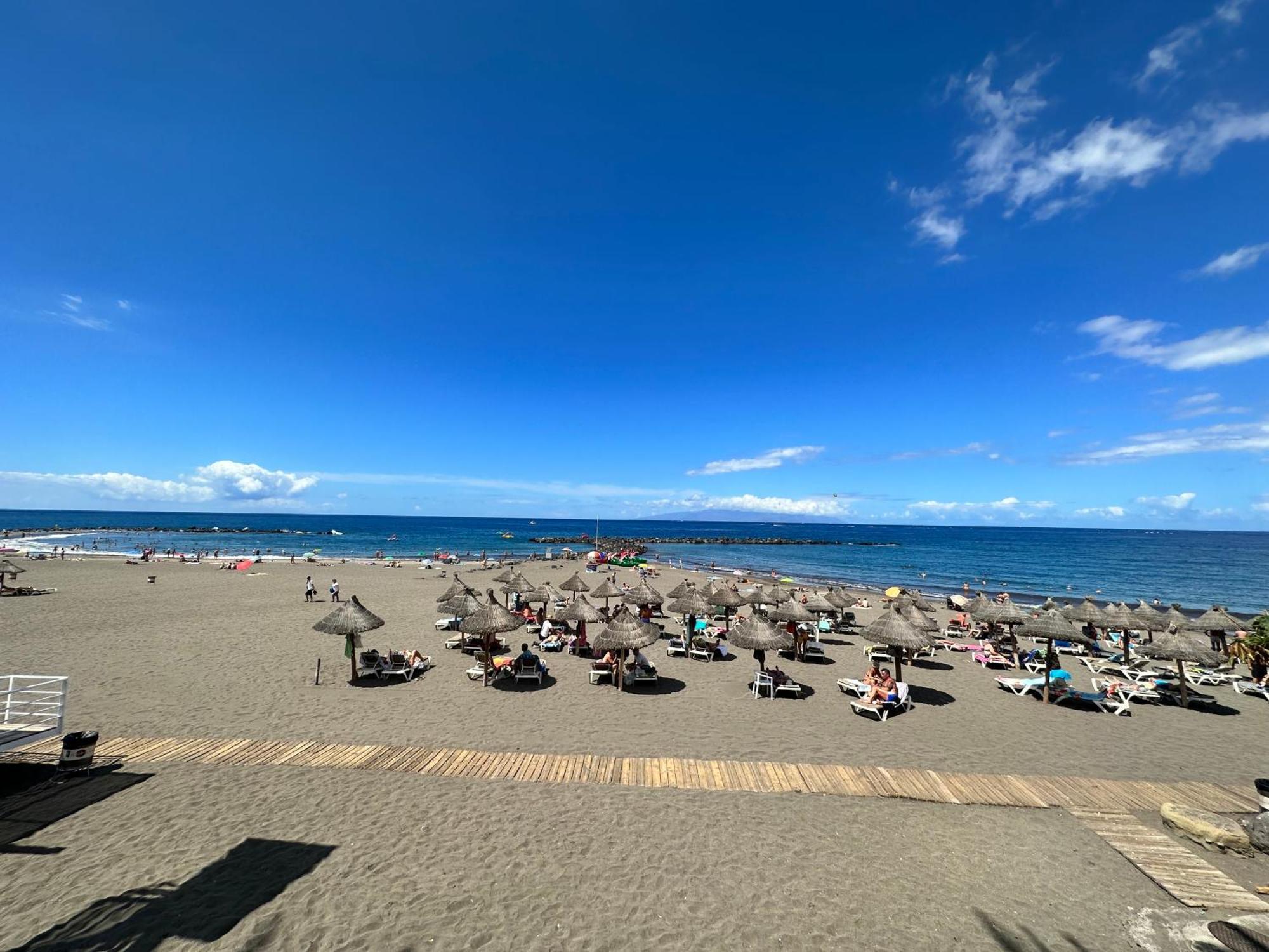 Americas Las Vinas Arona  Bagian luar foto