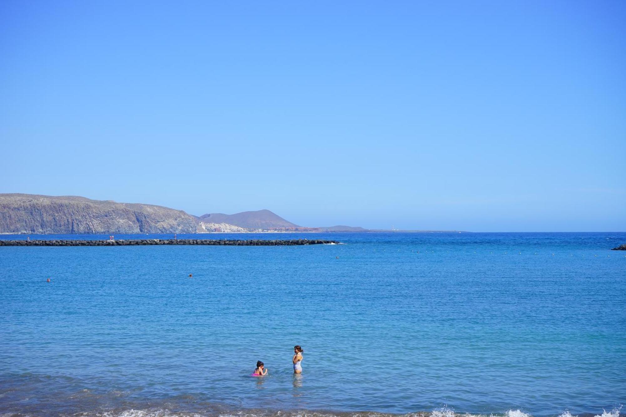 Americas Las Vinas Arona  Bagian luar foto